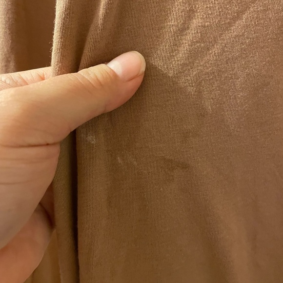 SKIMS TAN LONG SLEEVE TEE - Picture 4 of 4